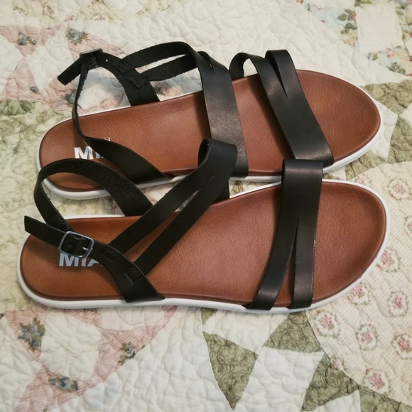 Women's MIA Sandals - Picture 4 of 7